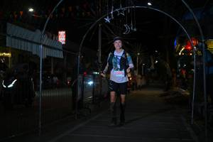 BIB: 5304
                            <button type="button" onclick="openModal(24673338)" class="btn btn-primary btn-sm float-right btn-popup" data-toggle="modal" data-target=".modal-high-quality">
                        <i class="fas fa-shopping-cart"></i> Add to Cart
                    </button>
                                            <button type="button" onclick="isThisMe(24673338, true)" class="btn btn-success btn-sm float-right btn-popup btn-isme hidden" data-toggle="tooltip" data-placement="bottom" title="นี่คือรูปของคุณใช่ไหม คลิกที่นี่เพื่อเอาเข้าอัลบั้ม">
                        <i class="fas fa-plus"></i> Add to album
                    </button>
                    <button type="button" onclick="isThisMe(24673338, false)" class="btn btn-warning btn-sm float-right btn-popup btn-isnotme hidden">
                        <i class="fas fa-ban"></i> Remove from album
                    </button>